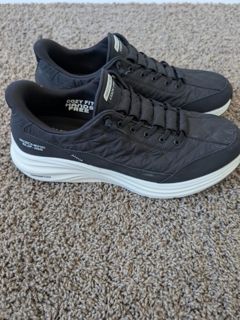 Men's Size 13 Skeckers Slip-ins | Black & White